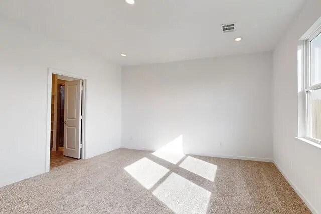 Building Photo - 21611 Shadowbrook Birch Dr