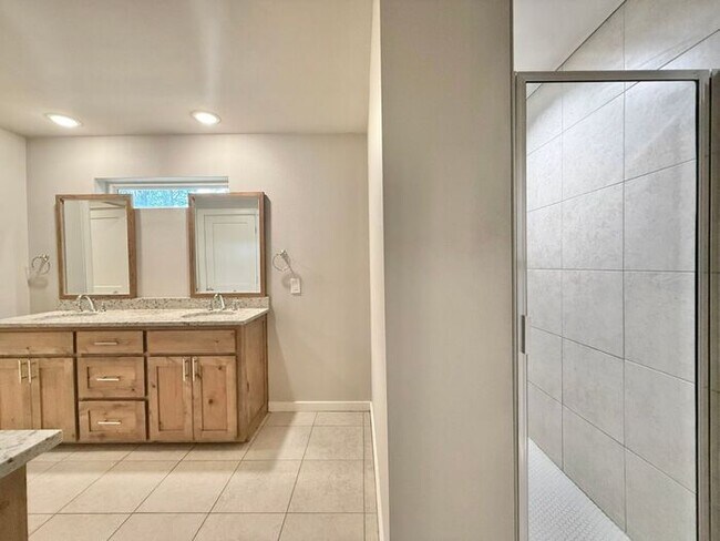 Building Photo - Tour Today: Charming 1-Story 4 Bedroom Home with Modern Comforts!