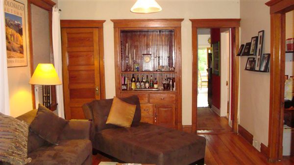 Building Photo - 1831 W Nelson St