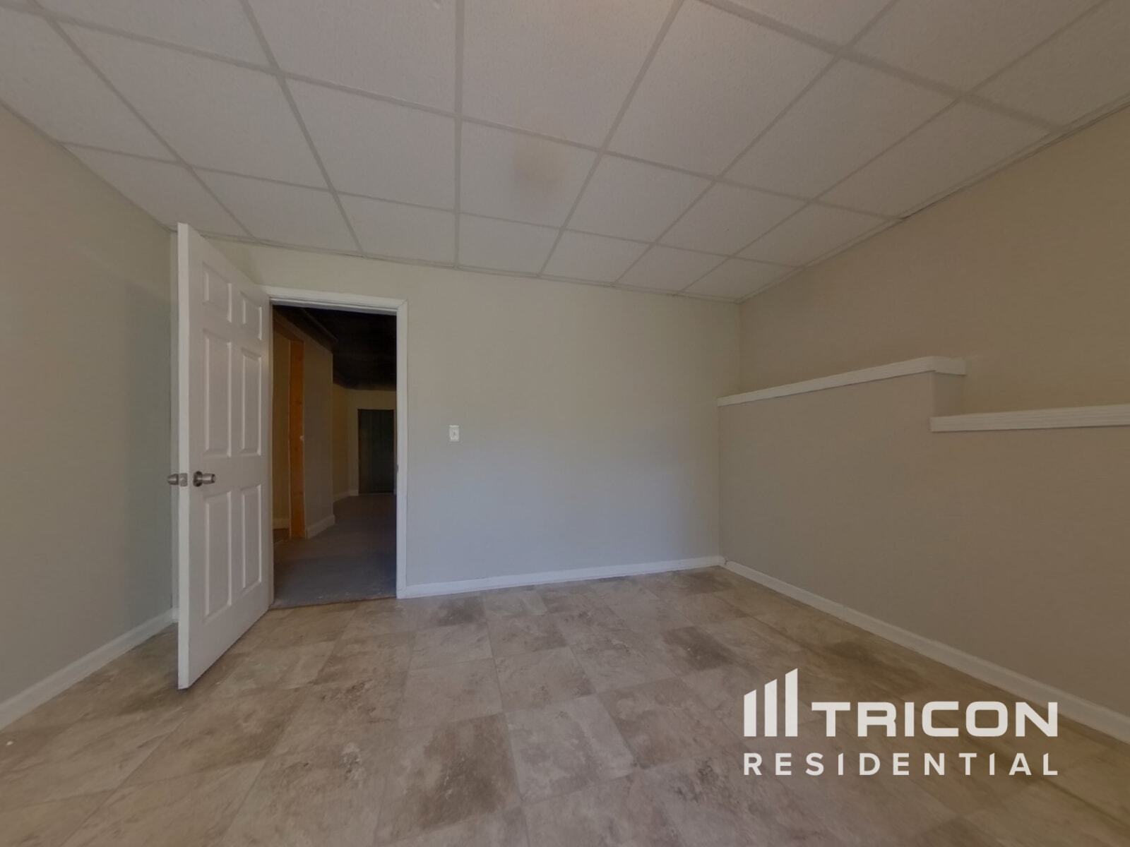 Building Photo - 441 Pondweed Dr