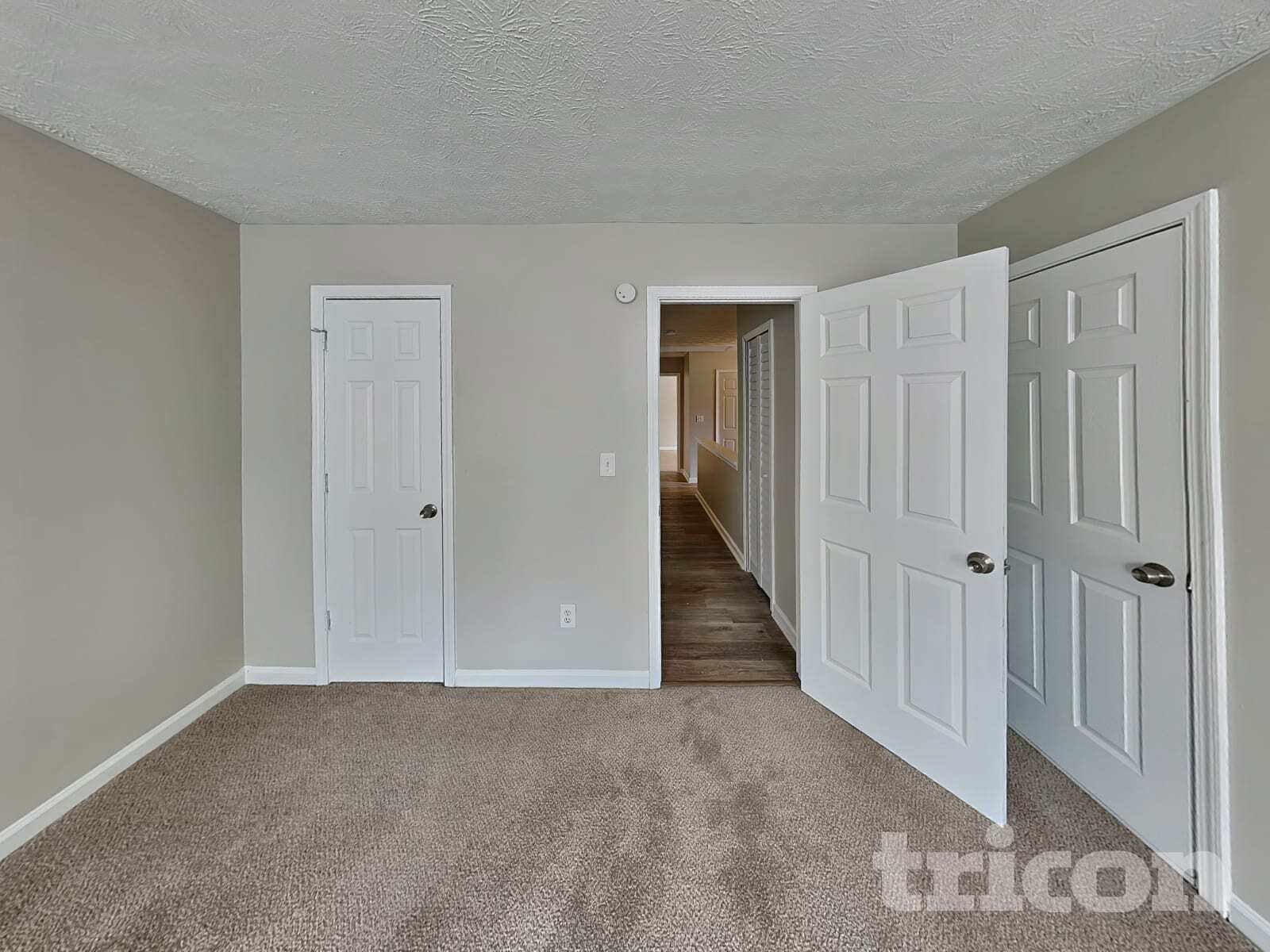 Building Photo - 5524 Somervale Ct