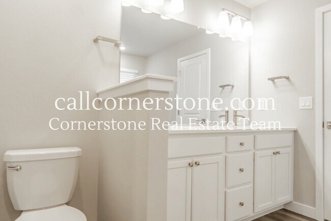 Building Photo - 10565 Summer Rdg Dr