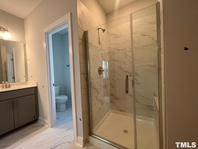 Building Photo - 365 Natsam Wds Wy