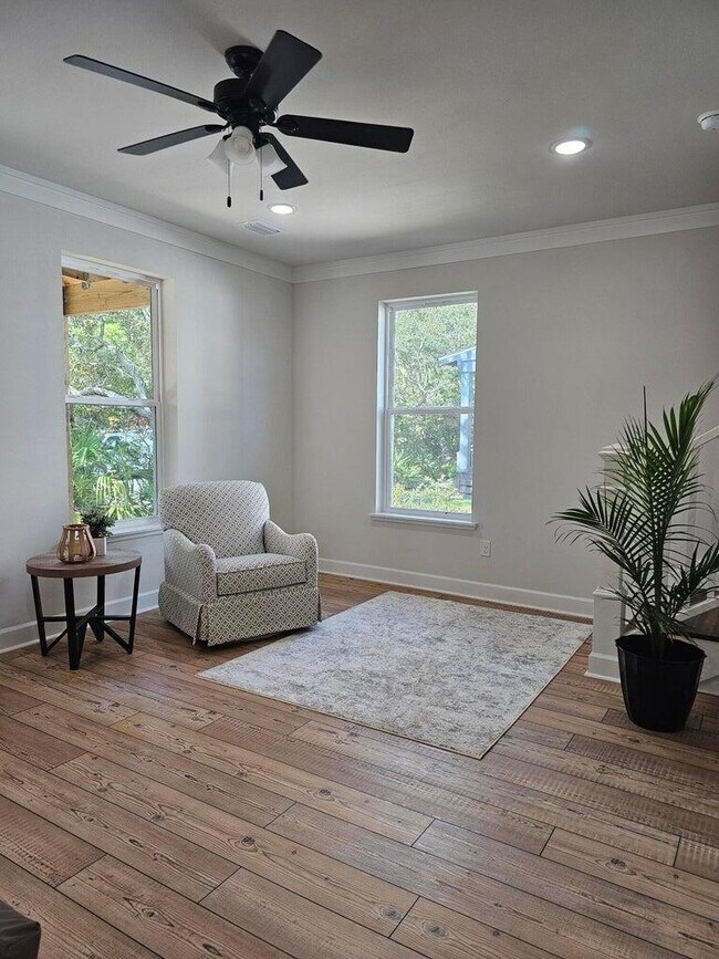 Building Photo - 45 Laurel Oak Ln
