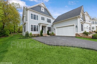 Building Photo - 5320 Camberley Ave