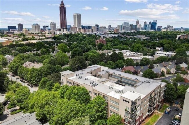 Building Photo - 384 Ralph McGill Blvd NE