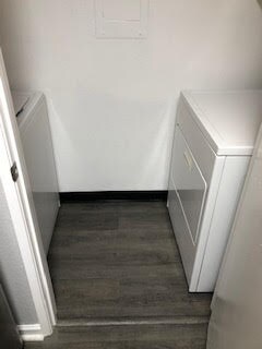 Wash Machine and Dryer - 805 Watson Canyon Ct