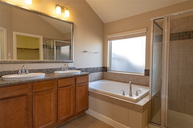 Building Photo - 4006 Tranquil Forest