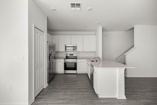 Building Photo - 4929 SW 81st St