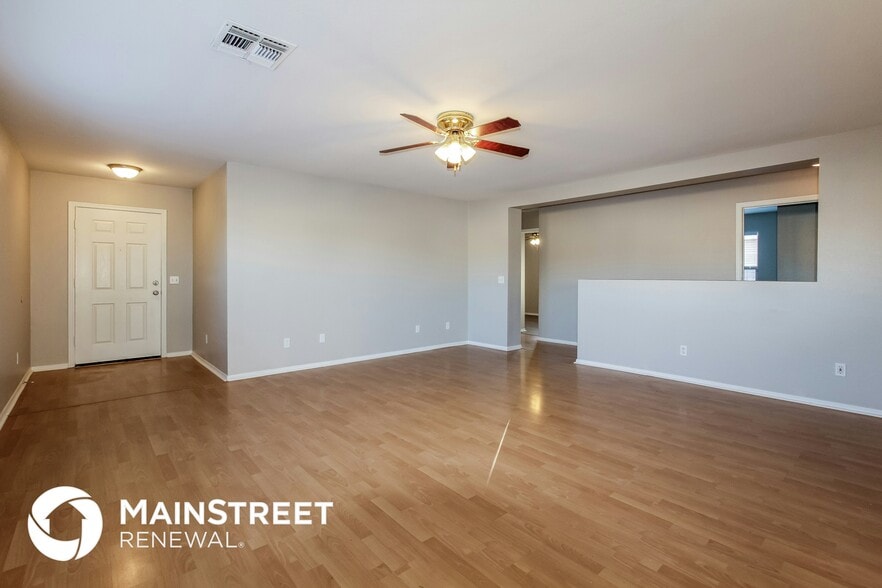 Building Photo - 8014 W Eva St