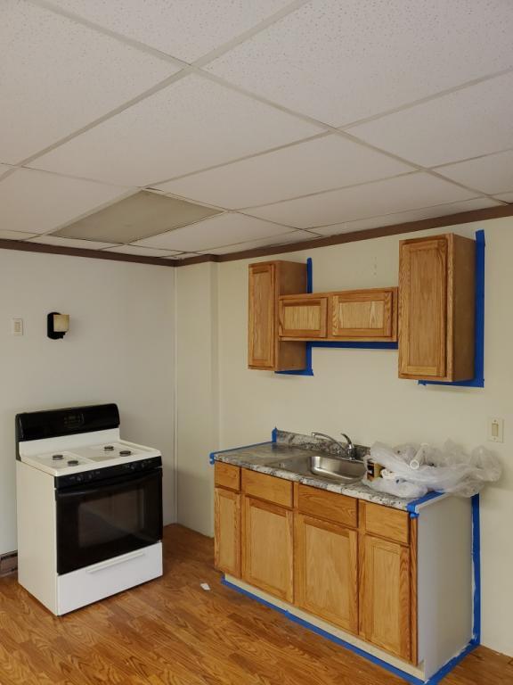 Building Photo - 408 E Iroquois St