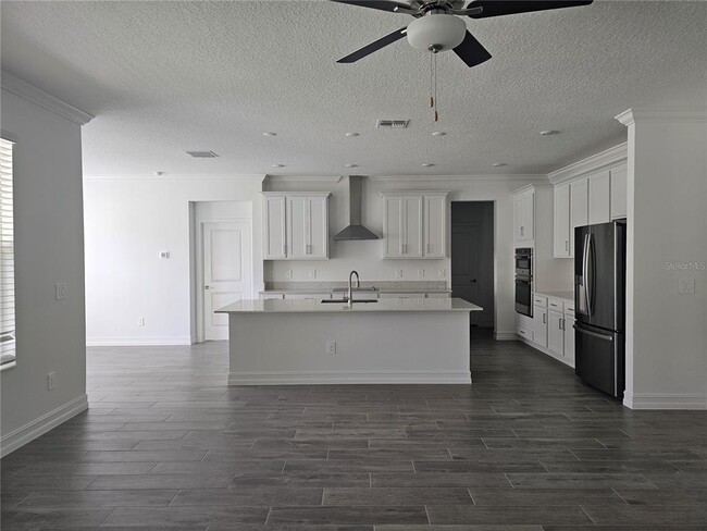 Building Photo - 18271 Pearl Vw Pl