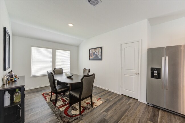 Building Photo - 5303 Creekstone Rise Ln