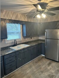 Building Photo - Charming 2 bedroom home near downtown Dundee
