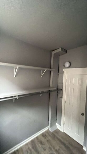 Building Photo - 2311 S Central Ave