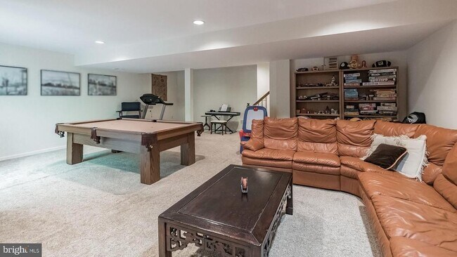 Building Photo - 5507 Thornbush Ct