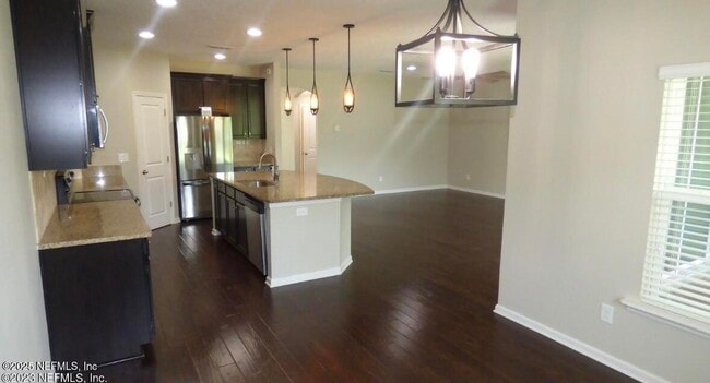 Building Photo - 83117 Purple Martin Dr