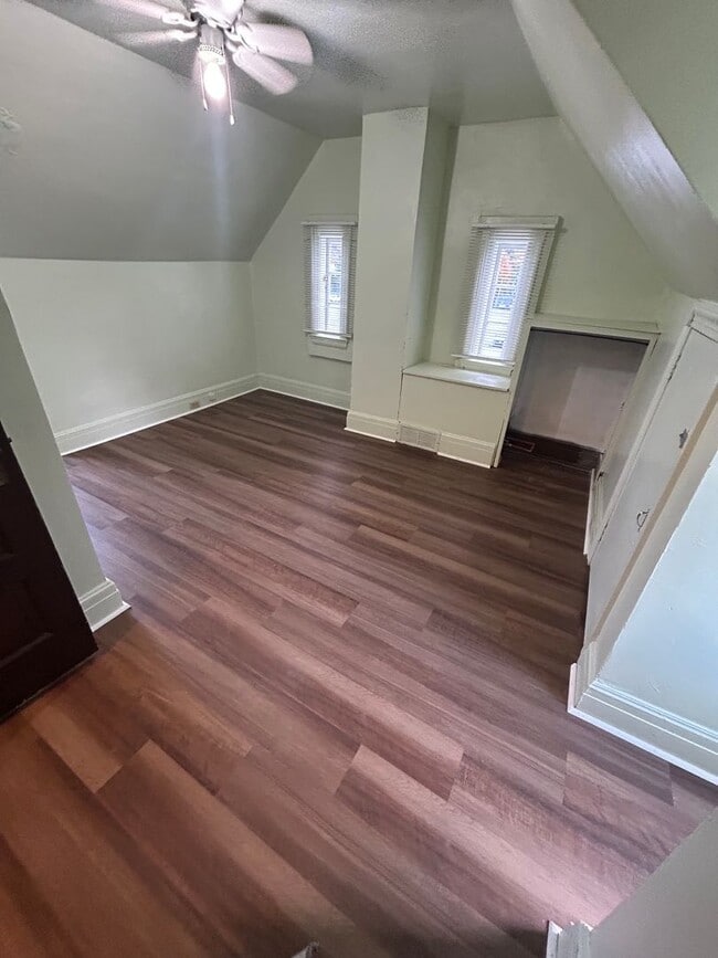 Building Photo - 643 Wildwood Blvd