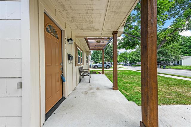 Building Photo - 2717 Townsend Dr