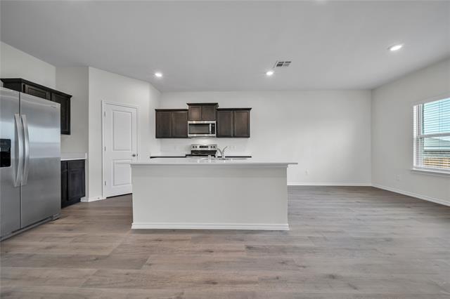 Building Photo - 1002 Rio Bravo Dr