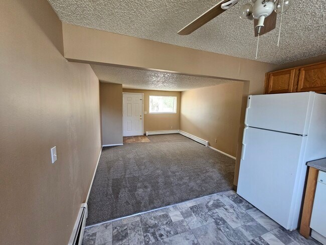 Building Photo - 1155 Chiricahua Loop