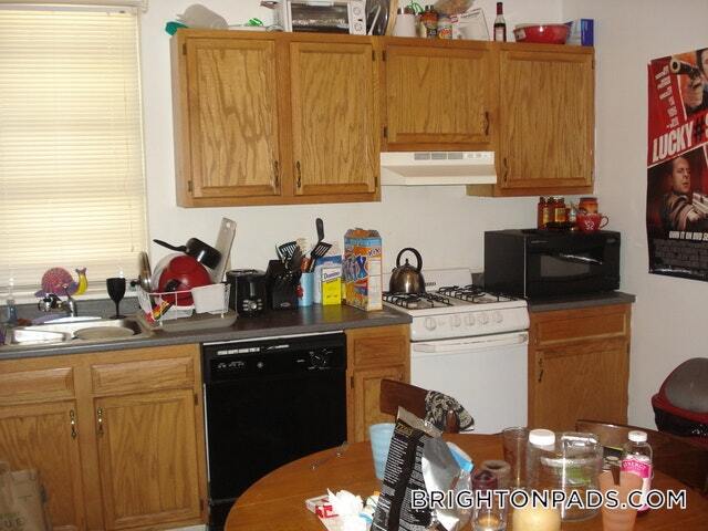 Building Photo - 17 Cummings Rd