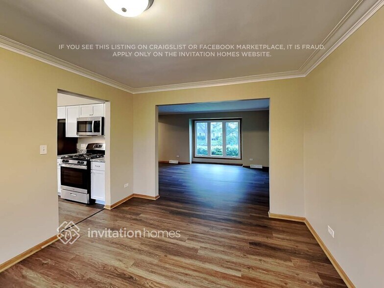 Building Photo - 721 Westshore Dr