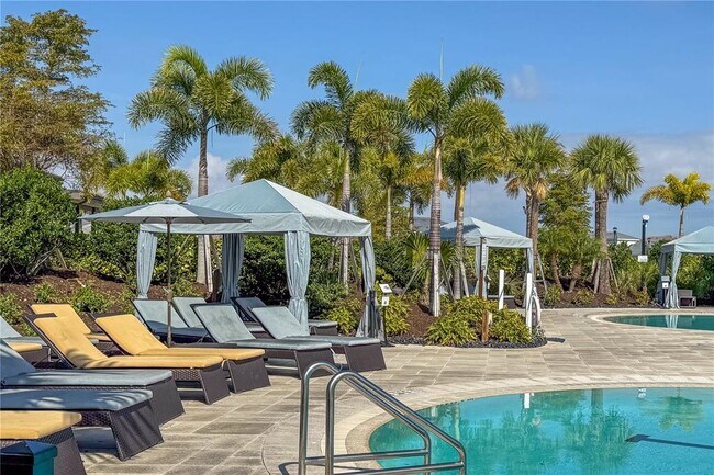 Building Photo - 17637 Crescent Moon Lp