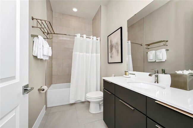 Building Photo - 7740 Sandy Ridge Dr