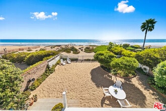 Building Photo - 30800 Broad Beach Rd