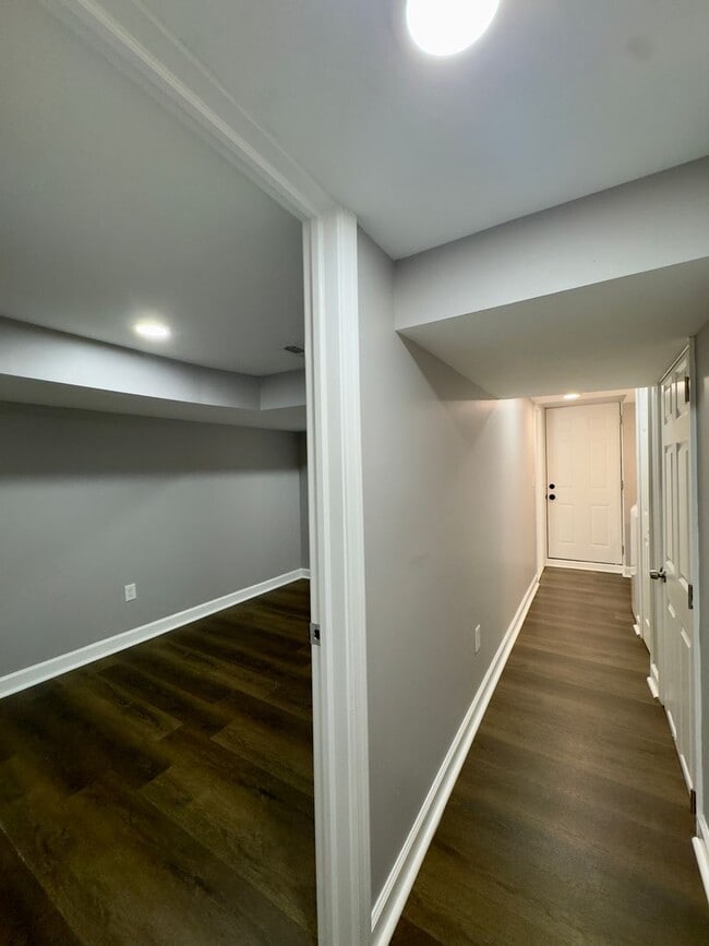 Building Photo - 7441 Berkshire Rd