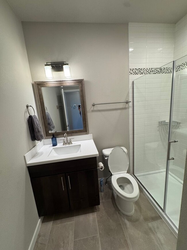 Building Photo - Stunning home in desirable Eagle River neighborhood