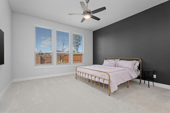 Building Photo - 28182 White Mdw Ln