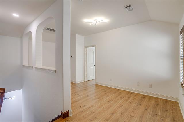 Building Photo - 3009 Montebello Drive
