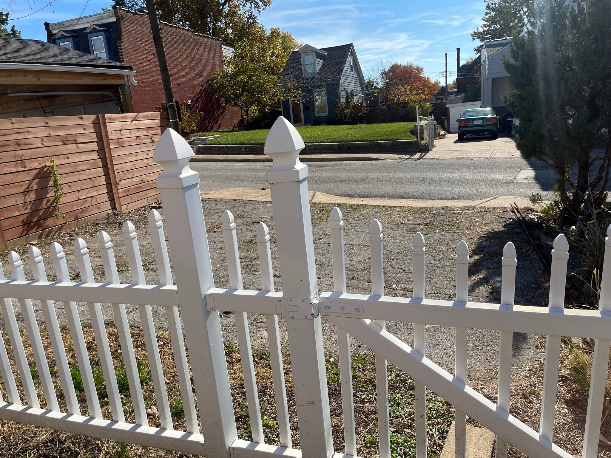 Building Photo - 1936 Arsenal St