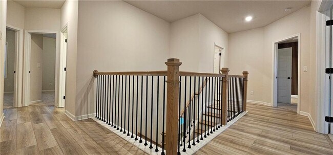 Building Photo - 1630 Branthaven Ln