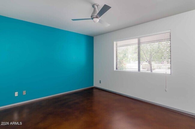 Building Photo - 3538 E Gold Dust Ave