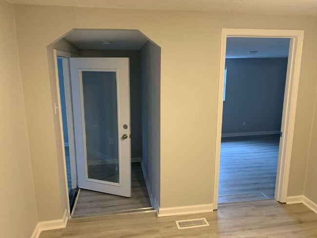 Building Photo - Outstanding 3-Bedroom Home in the Heart of...