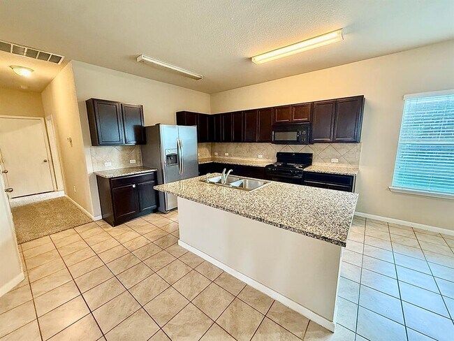 Building Photo - 431 Northern Flicker St