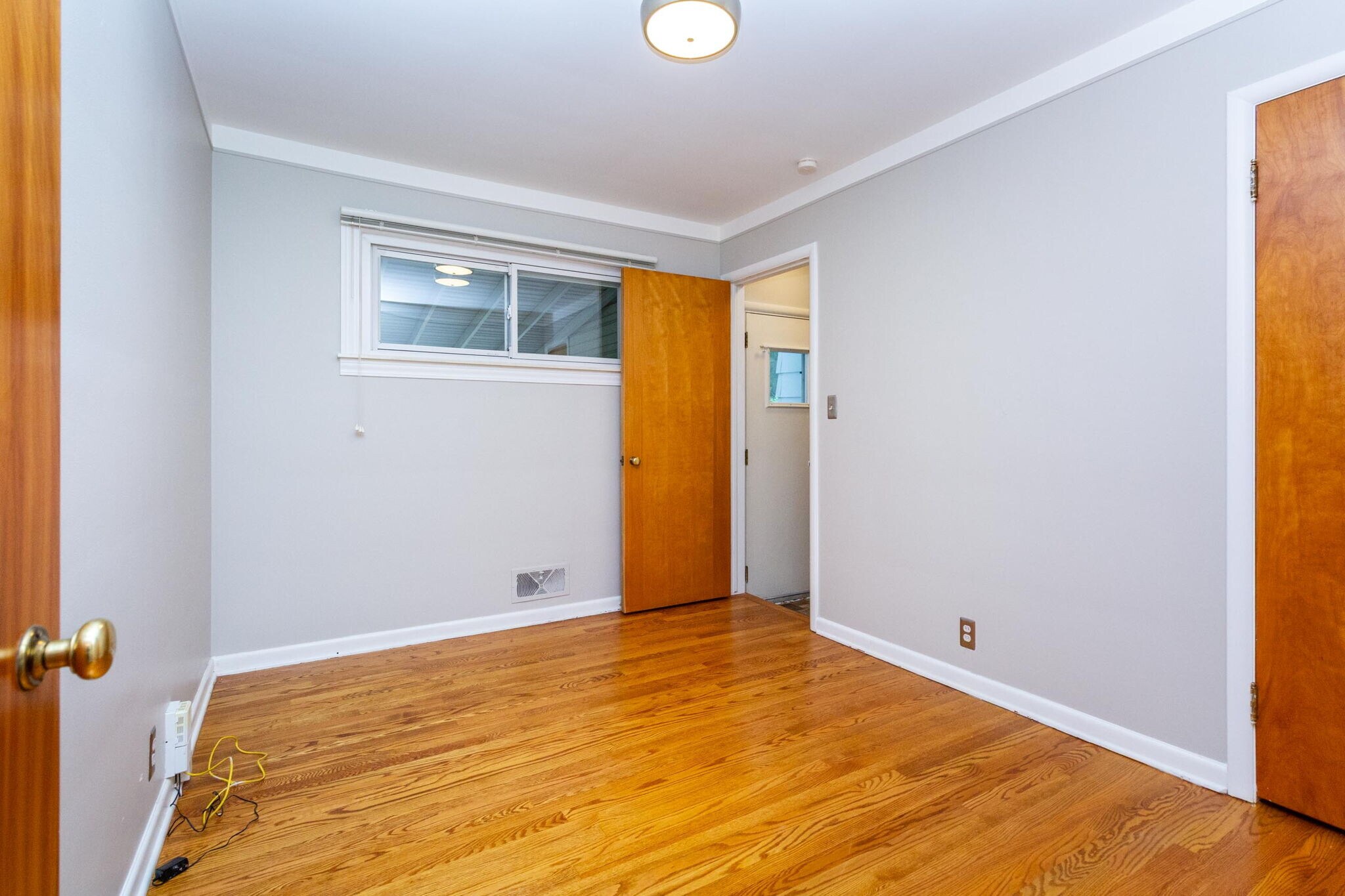 Building Photo - 1016 Lawndale Dr