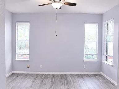 Building Photo - Welcome to this beautifully maintained home in the highly sought-after Creekwood neighborhood, wh...