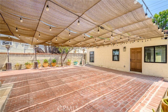 Building Photo - 1560 Ridgeway Dr