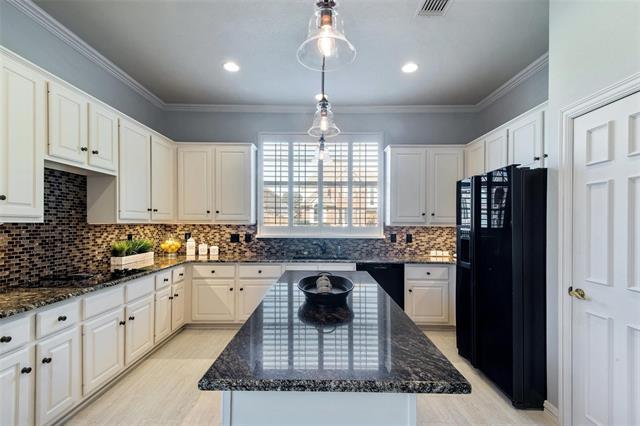 Building Photo - 4464 Longfellow Dr