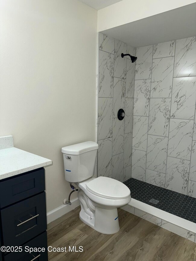 Building Photo - 1514 Clearlake Rd