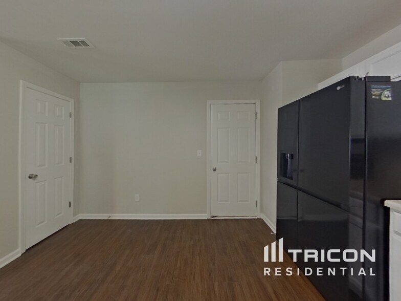 Building Photo - 2742 Rustic Ridge Ct