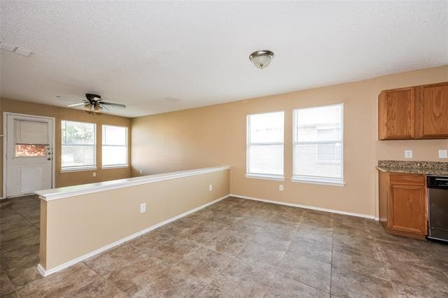 Building Photo - 9136 Whistlewood Dr