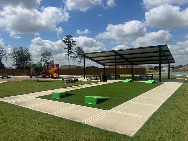 Building Photo - 13210 Wood Leaf Pk