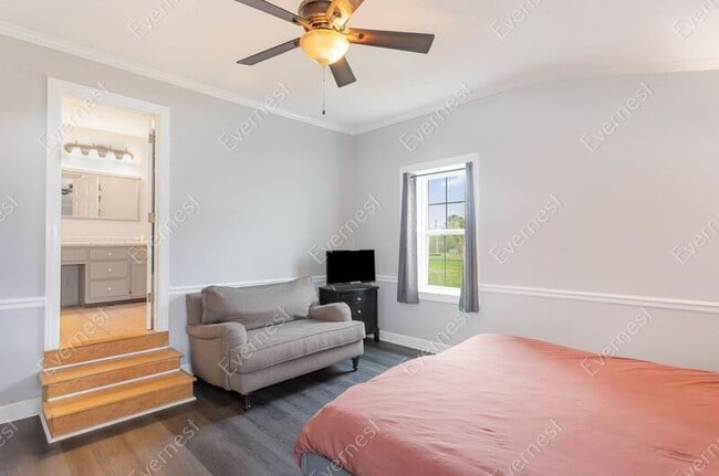 Building Photo - 7929 Daugherty-Capley Rd