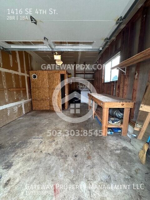 Building Photo - 1416 SE 4th St