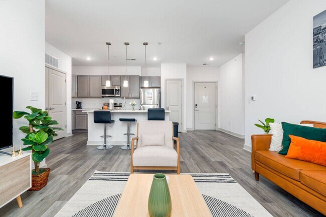 Building Photo - 5828 New Hope Blvd